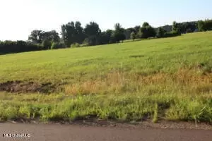 5 Chapel Hill Subdivision, Holly Springs, MS 38635