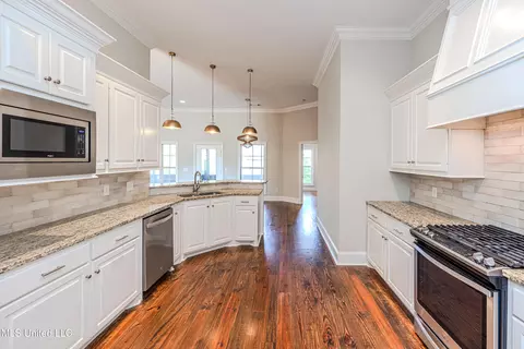 430 Emerald Trl, Brandon, MS 39047 photo 13