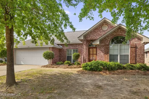 704 Wedgewood Ct, Brandon, MS 39047
