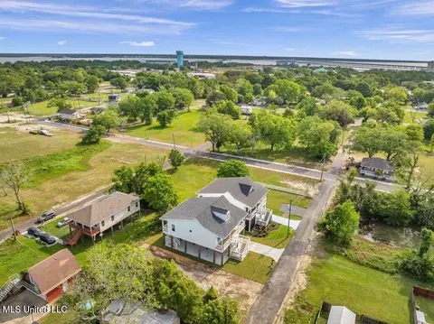 View/Area - 414 Shell St, Biloxi, MS 39530 photo 5 of 5