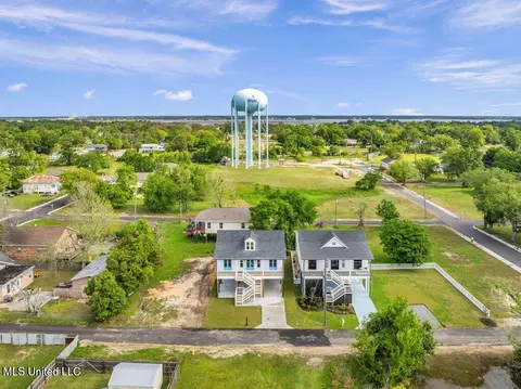 View/Area - 414 Shell St, Biloxi, MS 39530 photo 1 of 5