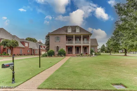 4050 Robinson Xing, Olive Branch, MS 38654