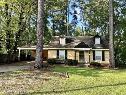436 Forest Ave, Jackson, MS 39206 photo 2