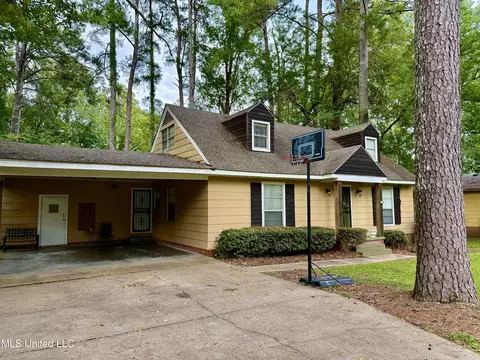 436 Forest Ave, Jackson, MS 39206 photo 3