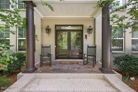 Exterior - 111 Thornton Pl, Brandon, MS 39042 photo 5 of 18