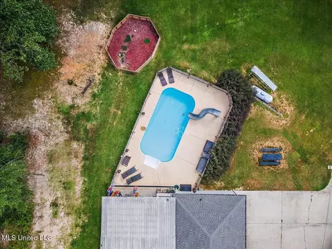 Exterior - 111 Thornton Pl, Brandon, MS 39042 photo 17 of 18