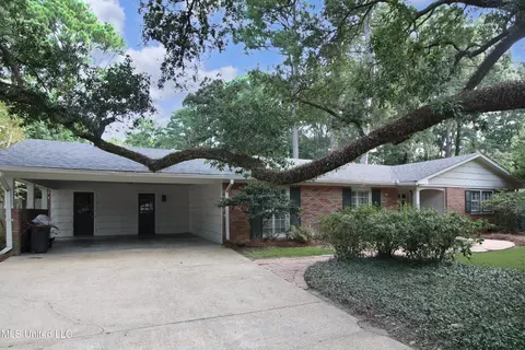 5246 Saratoga Dr, Jackson, MS 39211 photo 6