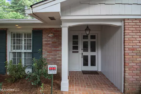 5246 Saratoga Dr, Jackson, MS 39211 photo 7
