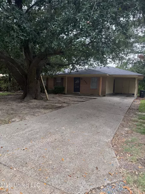 734 Shannon St, Greenville, MS 38703