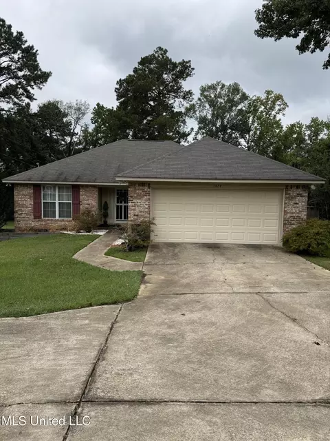1424 NE 1st Ave, Magee, MS 39111