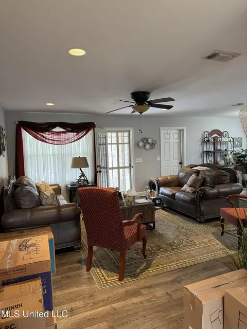 Other - 1424 NE 1st Ave, Magee, MS 39111 photo 2 of 6