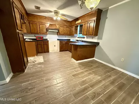 Kitchen - 312 Oak Grove Rd, Tylertown, MS 39667 photo 1 of 2