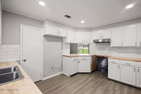 211 Western Hills Dr, Jackson, MS 39212 photo 16