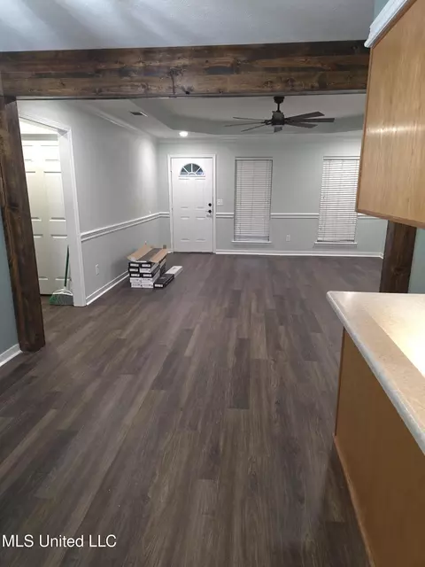 Other - 563 Eaglewood Dr, Florence, MS 39073 photo 2 of 9