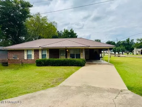 203 Sgt Kevin Gatson Ave, Durant, MS 39063