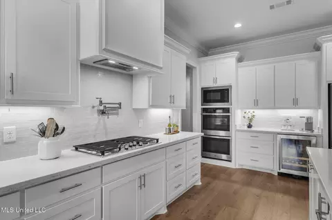 Kitchen - 144 Herons Bay Cir, Madison, MS 39110 photo 1 of 5