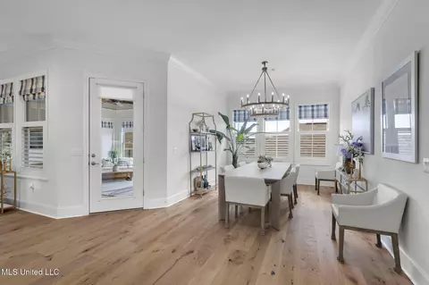 Dining - 144 Herons Bay Cir, Madison, MS 39110 photo 1 of 2