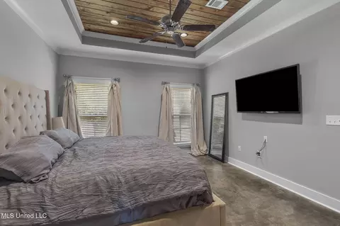 Bedroom - 251 Tucker Dr, Brandon, MS 39042 photo 2 of 6