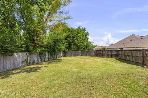 Exterior - 251 Tucker Dr, Brandon, MS 39042 photo 9 of 9