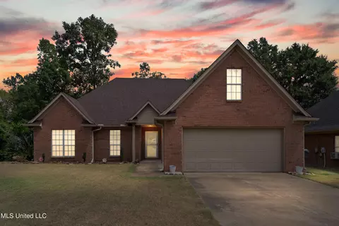 Exterior - 1788 N Timber Way, Hernando, MS 38632 photo 3 of 5
