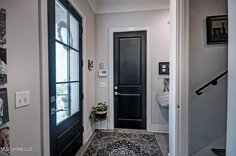 Entry Way - 175 Harbor View Dr, Madison, MS 39110 photo 4 of 4