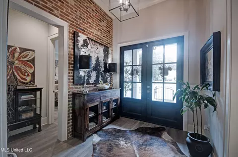 Entry Way - 175 Harbor View Dr, Madison, MS 39110 photo 1 of 4
