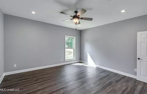 Bedroom - 104 Shady Oaks Ln, Forest, MS 39074 photo 8 of 11