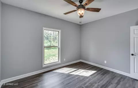 Bedroom - 104 Shady Oaks Ln, Forest, MS 39074 photo 3 of 11