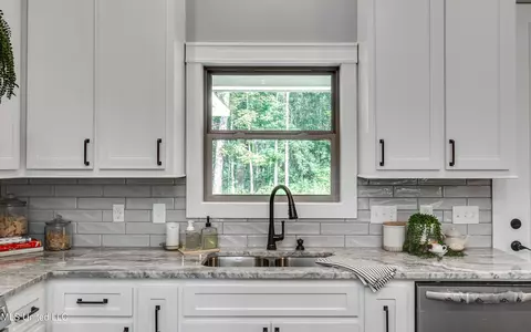 Kitchen - 104 Shady Oaks Ln, Forest, MS 39074 photo 5 of 6