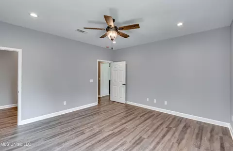 Bedroom - 104 Shady Oaks Ln, Forest, MS 39074 photo 10 of 11