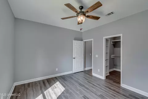 Bedroom - 104 Shady Oaks Ln, Forest, MS 39074 photo 2 of 11