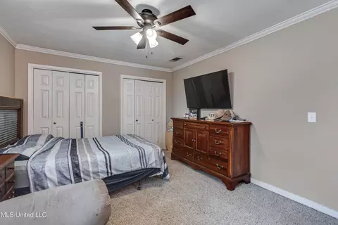 Bedroom - 1013 Fairway Cv, Brandon, MS 39047 photo 8 of 13
