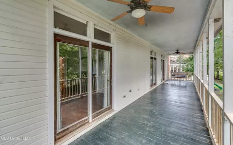 Exterior - 1013 Fairway Cv, Brandon, MS 39047 photo 5 of 17