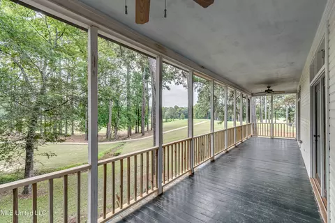 Exterior - 1013 Fairway Cv, Brandon, MS 39047 photo 2 of 17