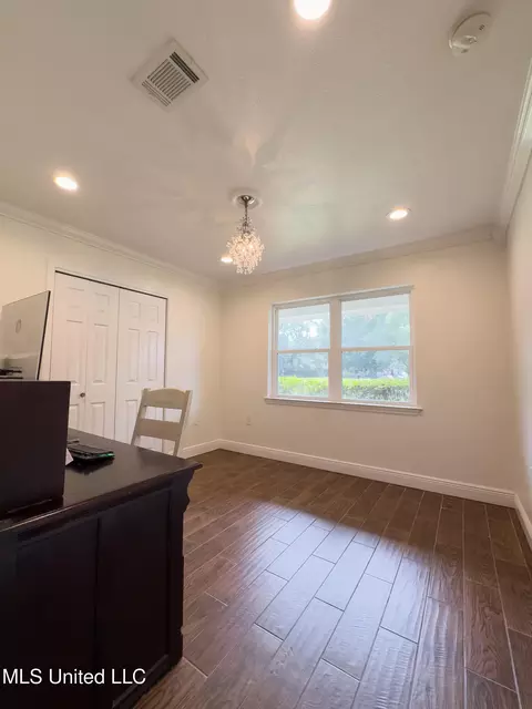100 Suffolk Dr, Long Beach, MS 39560 photo 18