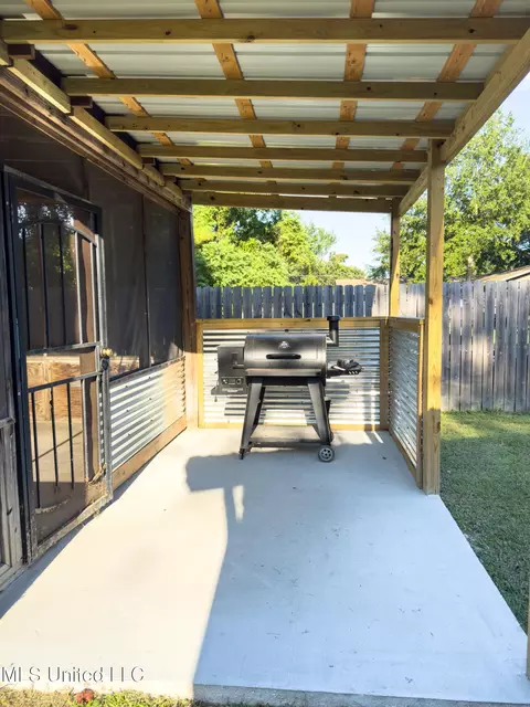 100 Suffolk Dr, Long Beach, MS 39560 photo 22