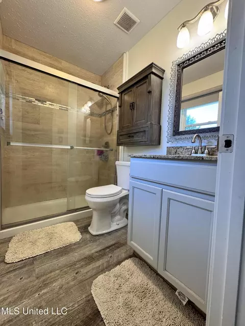 100 Suffolk Dr, Long Beach, MS 39560 photo 15