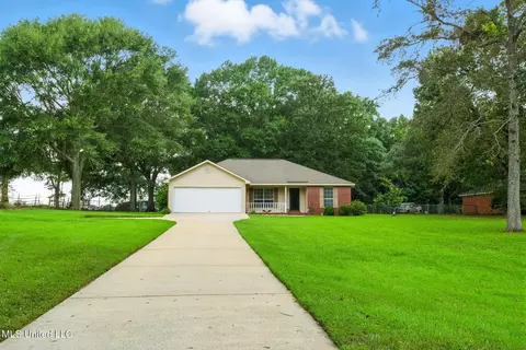 29 Heritage Dr, Purvis, MS 39475