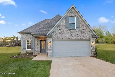 6540 E John Hamilton Way, Olive Branch, MS 38654