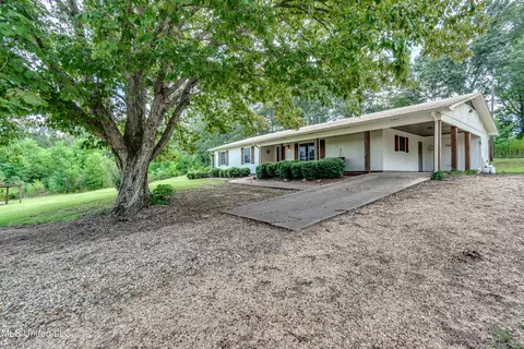 Exterior - 187 Overby Rd, Magee, MS 39111 photo 8 of 21