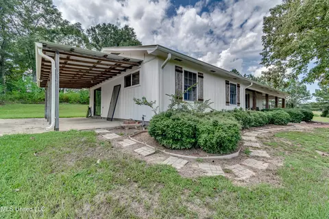 Exterior - 187 Overby Rd, Magee, MS 39111 photo 12 of 21