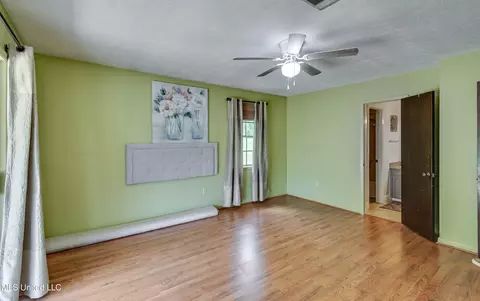 Bedroom - 187 Overby Rd, Magee, MS 39111 photo 3 of 10