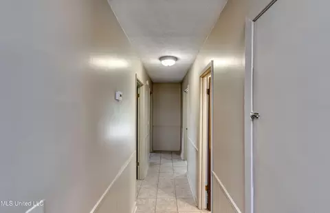 Entry Way - 187 Overby Rd, Magee, MS 39111 photo 3 of 3