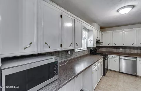 Kitchen - 187 Overby Rd, Magee, MS 39111 photo 1 of 6