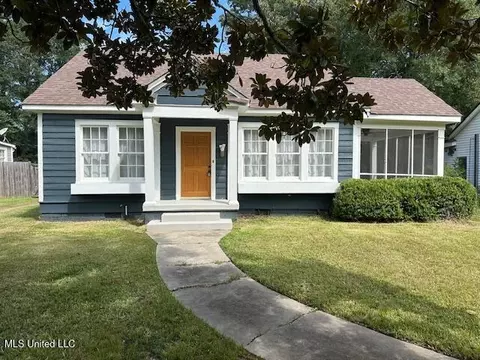464 E Ridgeway St, Jackson, MS 39206 photo 2
