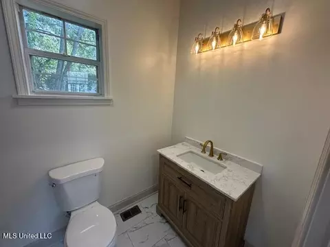464 E Ridgeway St, Jackson, MS 39206 photo 28