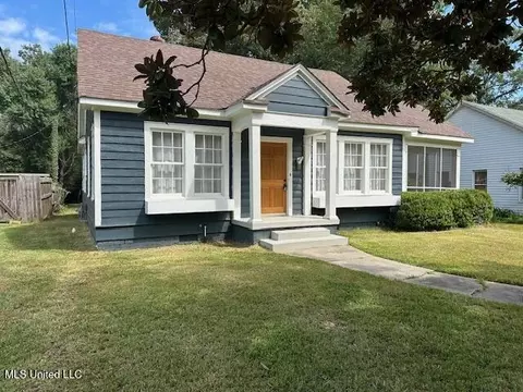 464 E Ridgeway St, Jackson, MS 39206 photo 3