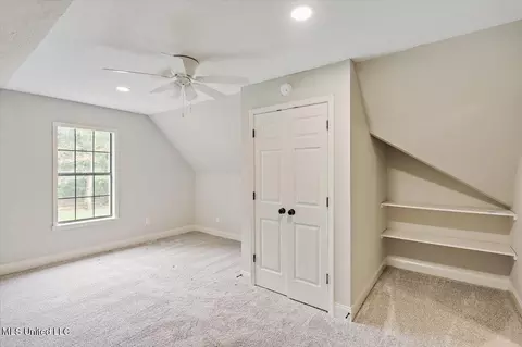Bedroom - 111 Meadowview Dr, Brandon, MS 39047 photo 5 of 6
