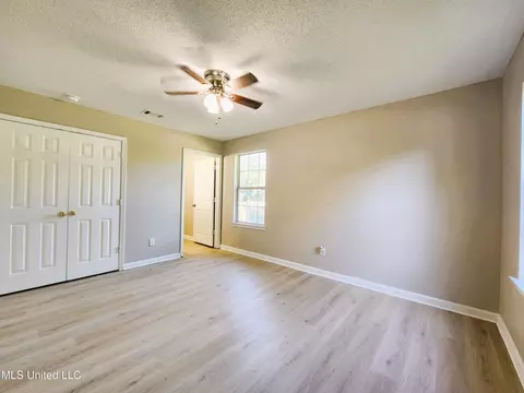 Bedroom - 620 Murray St, Biloxi, MS 39530 photo 1 of 5