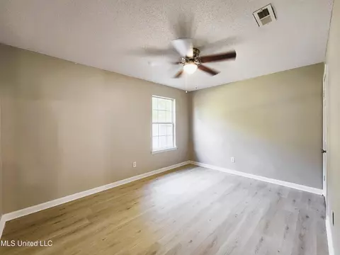 Bedroom - 620 Murray St, Biloxi, MS 39530 photo 5 of 5